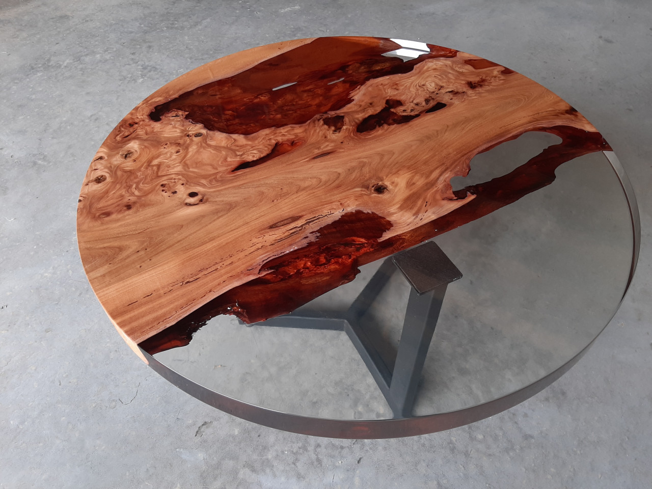 Epoxy tafel op maat