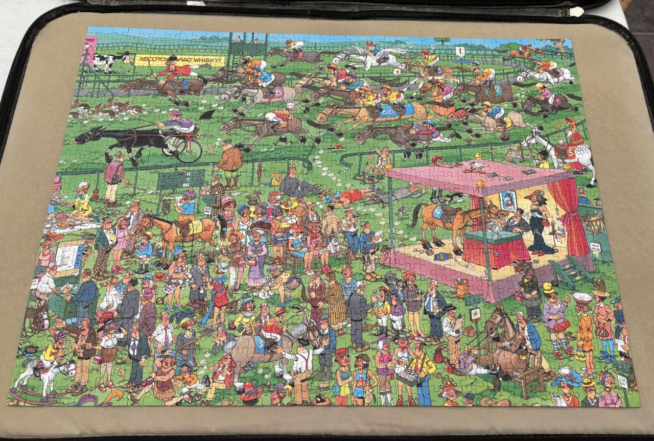 Jan van Haasteren Ascot Horse Race