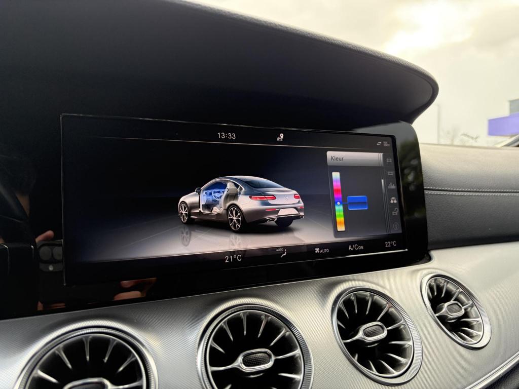 Mercedes-Benz E-Klasse coupé 200 business nl-auto!