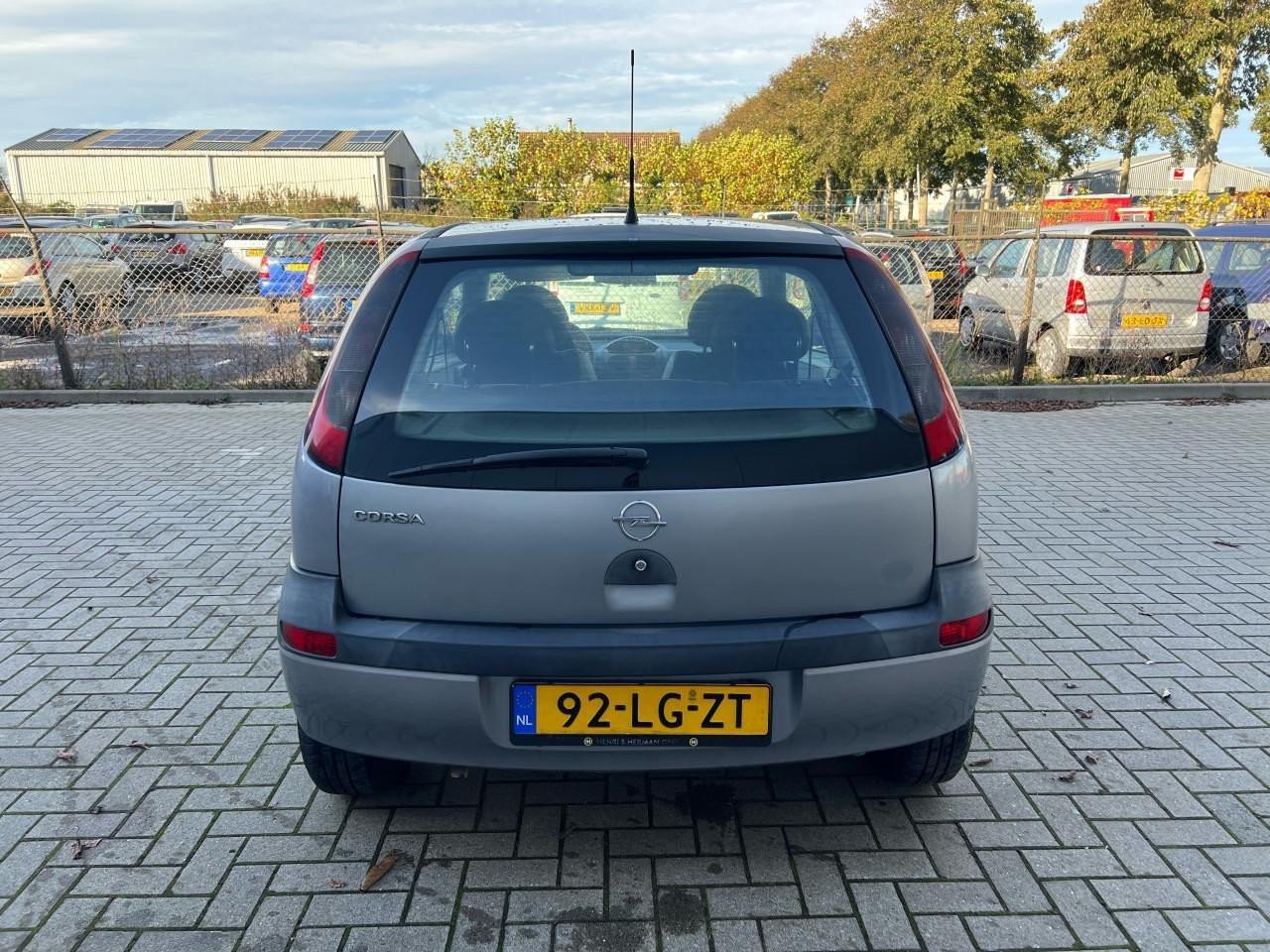 Opel Corsa 1.0 12V Eco Easytronic 71.065km