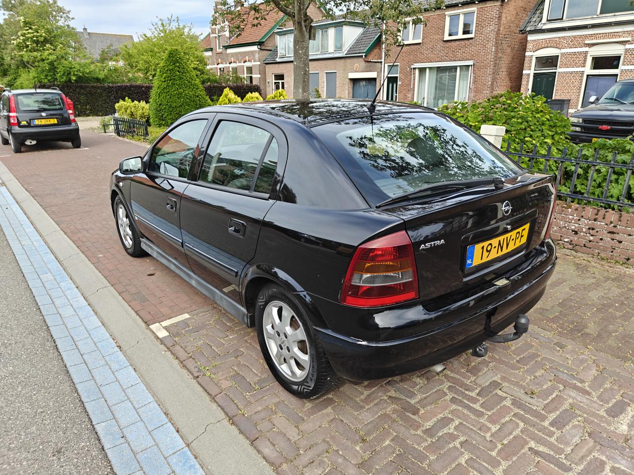 Opel Astra 1.6 16v benzine