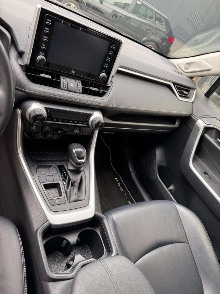 Toyota Rav4 2.5 hybrid style