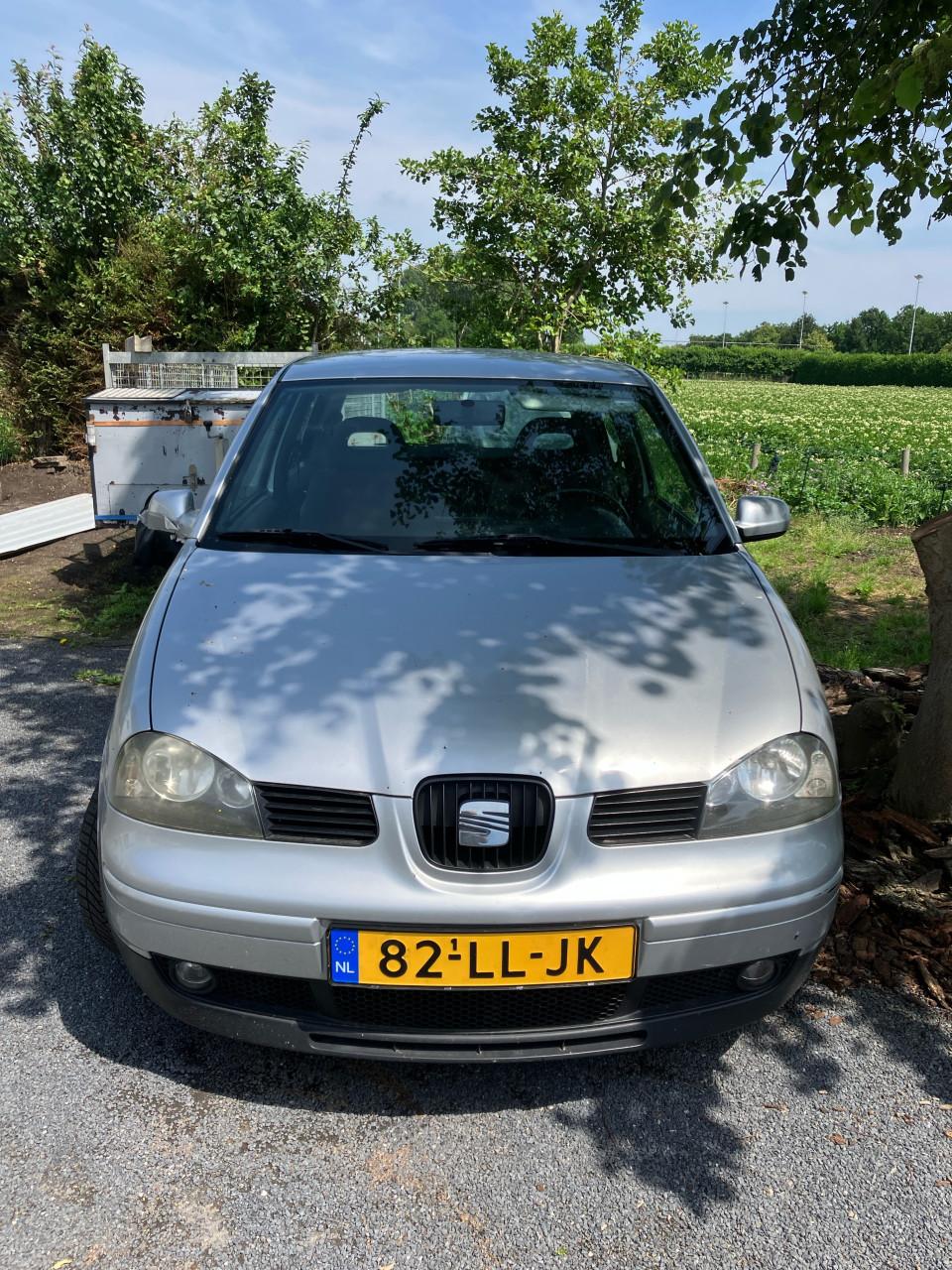 Seat arosa