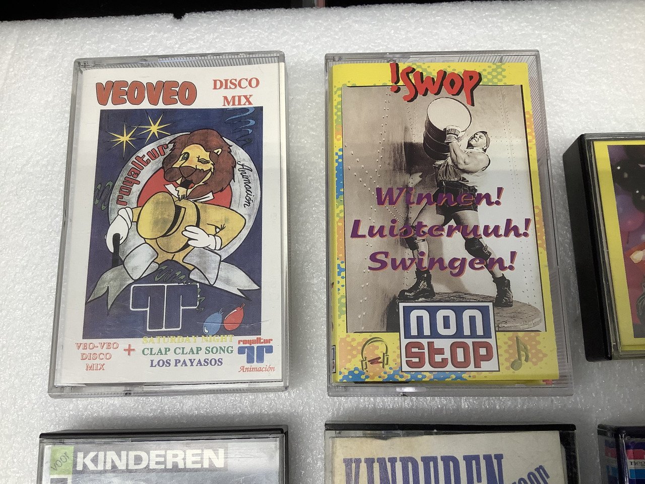Verschillende Cassettebandjes aangeboden