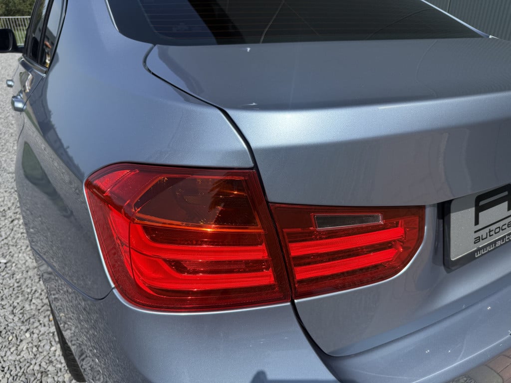 BMW 3-serie 320i 184pk executive sportline sedan