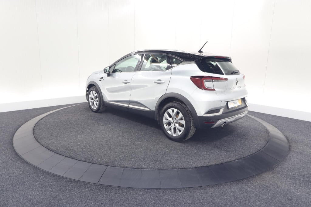 Renault Captur tce 130 intens | camera | stoelverwarming | apple carplay | 