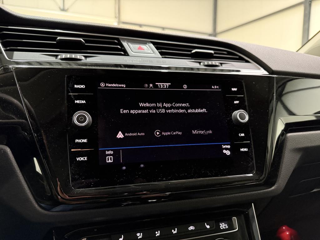 Volkswagen Touran 7p 1.5 tsi 150pk dsg highline | acc | full led