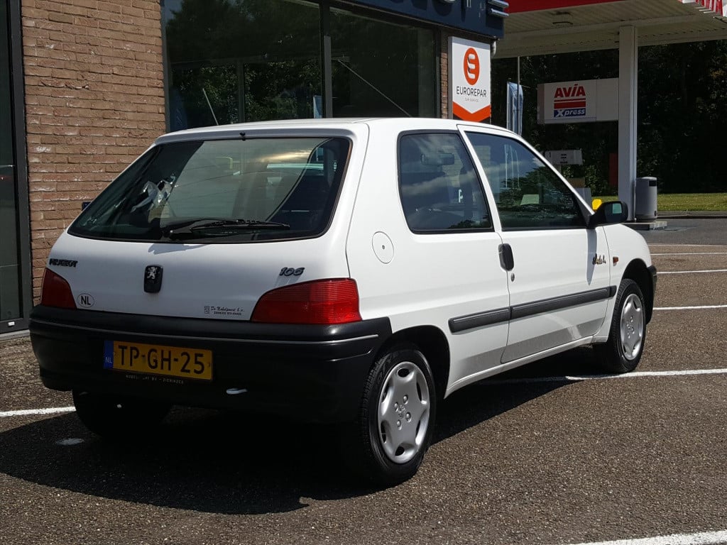 Peugeot 106 1.0 sketch