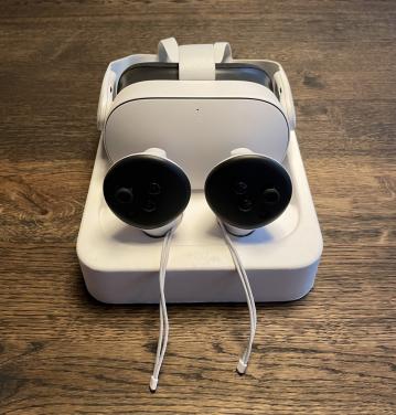 Te koop: VR bril