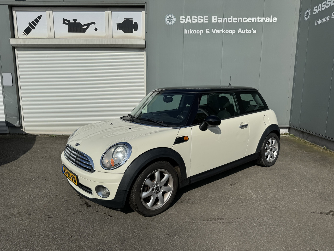 Mini 1.6i Cooper Bouwjaar 2007 AIRCO NAP ! ! !