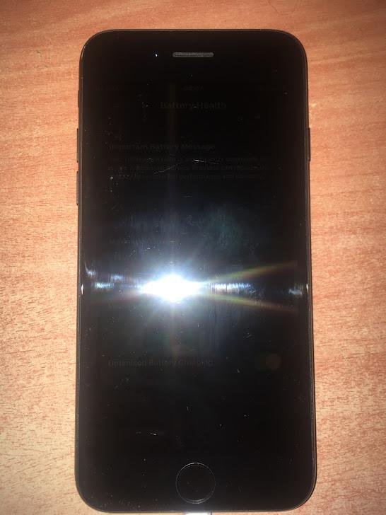 Iphone 7 32GB 77% accu