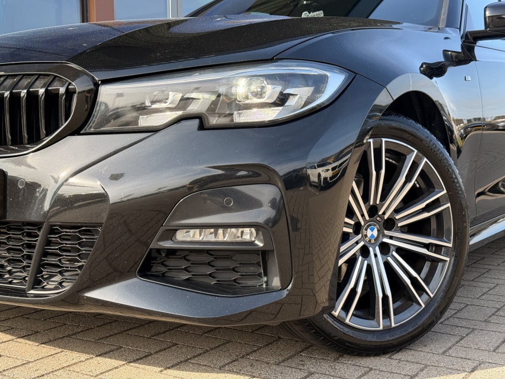 BMW 3-serie touring 318i executive edition m-sport | h/k | trekhaak