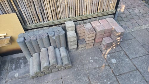 Gratis stenen en palissades