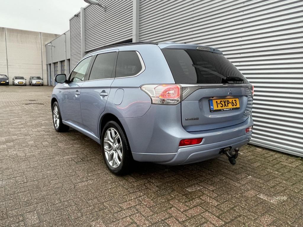 Mitsubishi Outlander 2.0 phev instyle | nieuwe batterij |