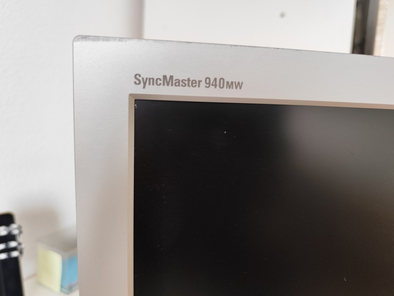 Tv monitor 49 cm