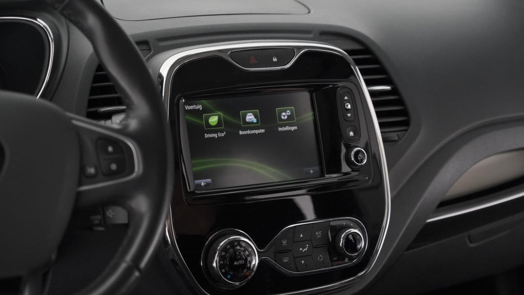 Renault Captur tce 120 dynamique | trekhaak | camera | r-link navigatie | p