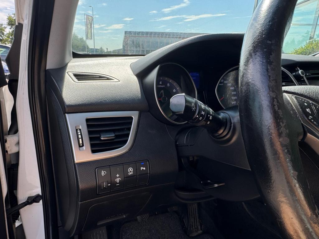 Hyundai I 30 blue 1.6 gdi i-vision redline * airco * nieuwe apk * camera * 