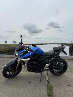 Suzuki GSR 750 ABS