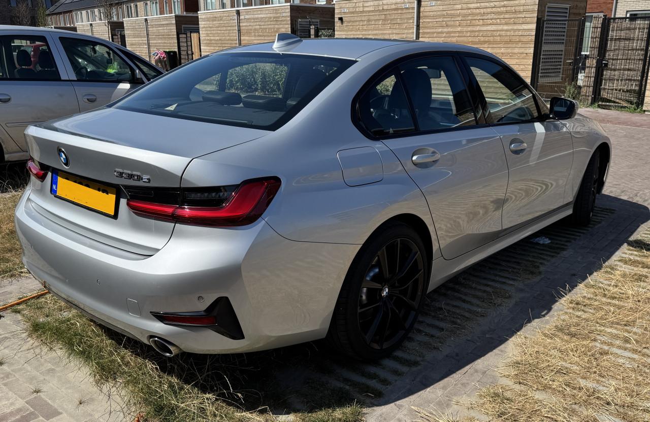 BMW 330e High Executive | 2 jr. Gratis Onderhoud | Leder |  LED