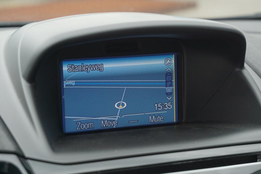 Ford Fiesta 1.0 ecoboost hot hatch airco / navi / cruise / stoelverw. / par