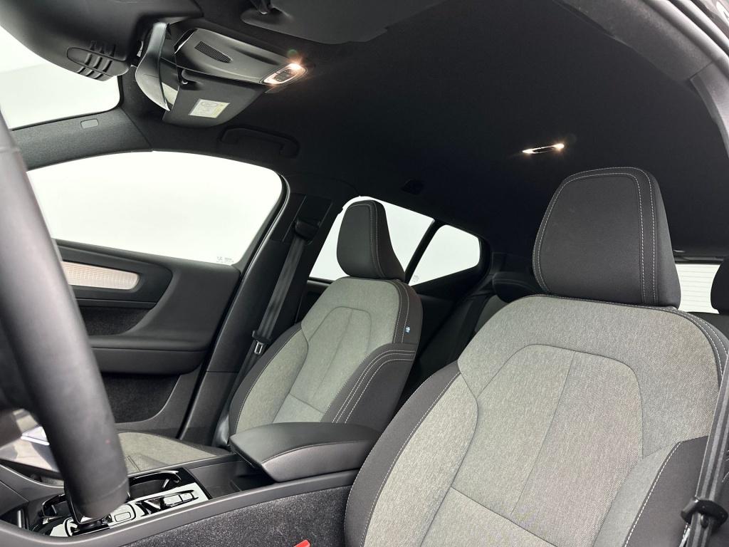 Volvo XC40 t5 262pk recharge plus dark| adap.cruise| camera| keyless| dab+