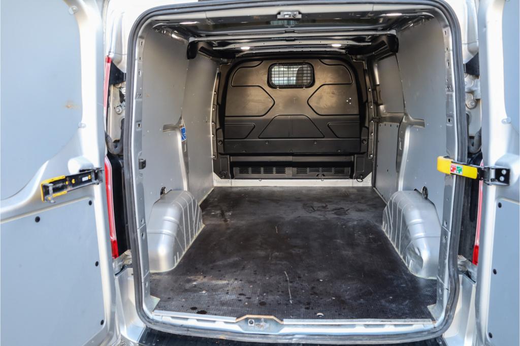 Ford Transit Custom 300 2.0 tdci l1h1 trend ac i cr .contr i trekhaak i