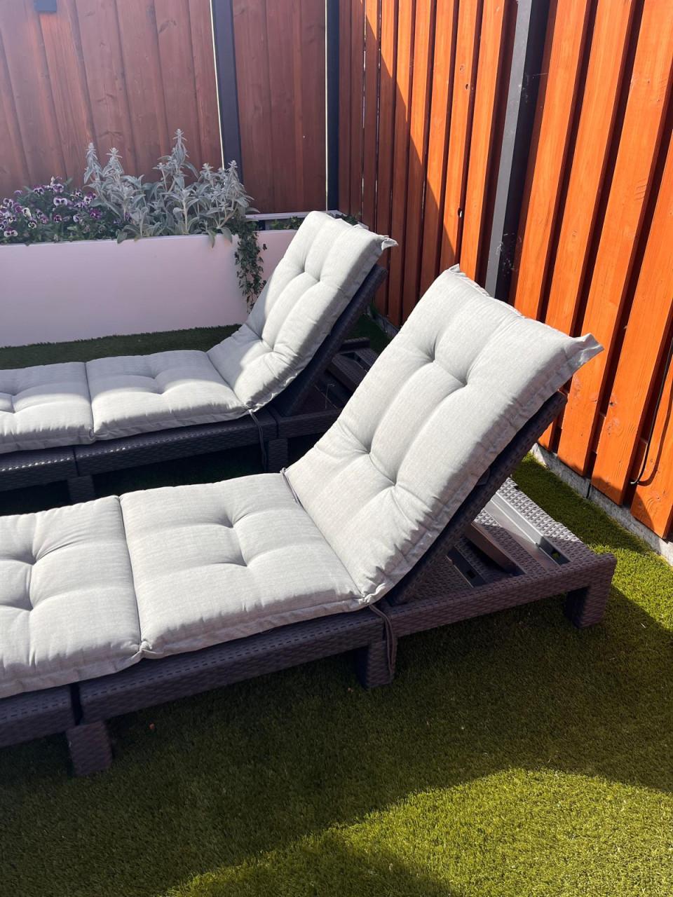 Ligbedden set met kussens