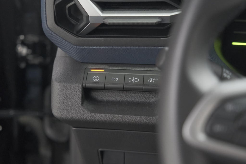 Dacia Duster mild hybrid 130 expression | camera | stoelverwarming | apple 