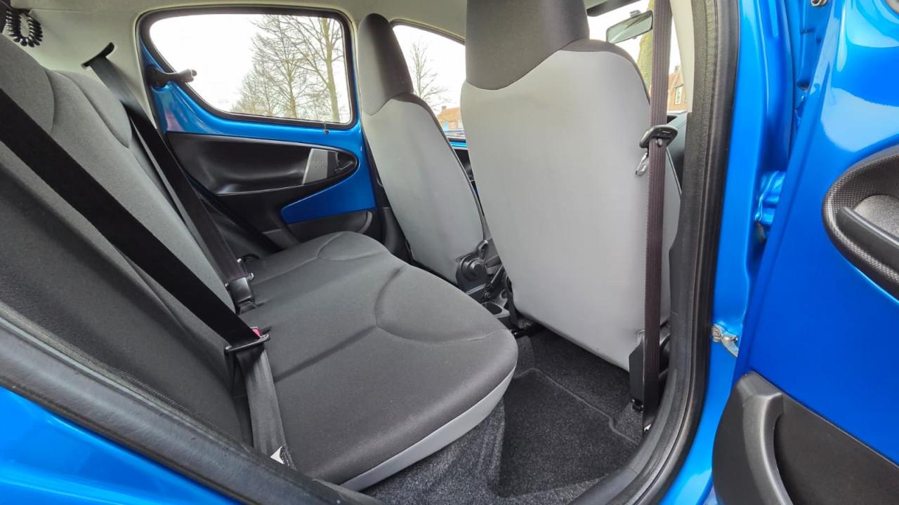 Toyota Aygo uit 2012  | 118.542KM + NAP | 5-Deurs | APK 03-2027 | IZGST.