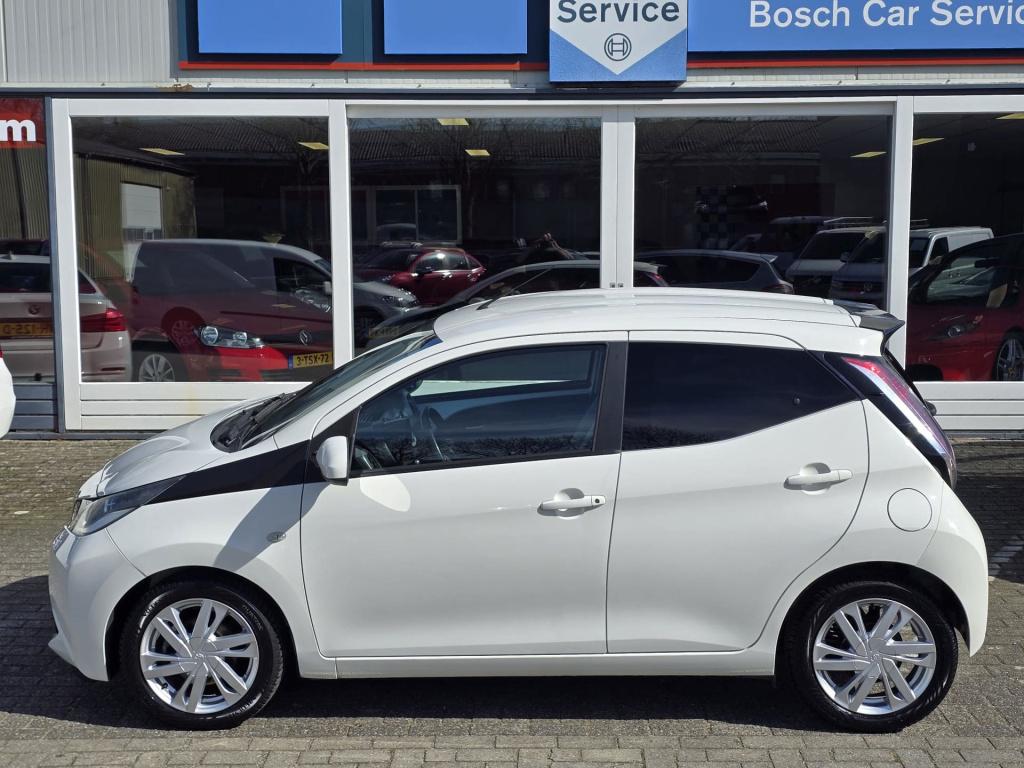 Toyota Aygo 1.0 vvt-i x-sport