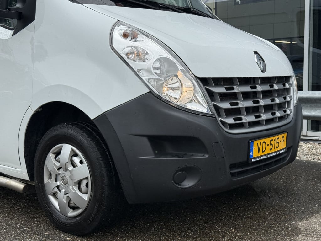 Renault Master t35 2.3 dci l2h2 | nl-auto | 1e eig | navi | cruisec. | trek