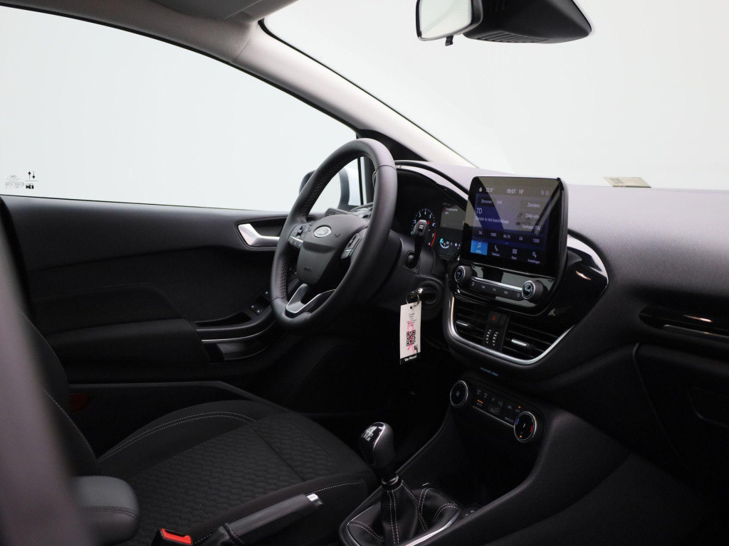 Ford Fiesta 1.0 ecoboost hybrid titanium | cruise control | parkeer sensore