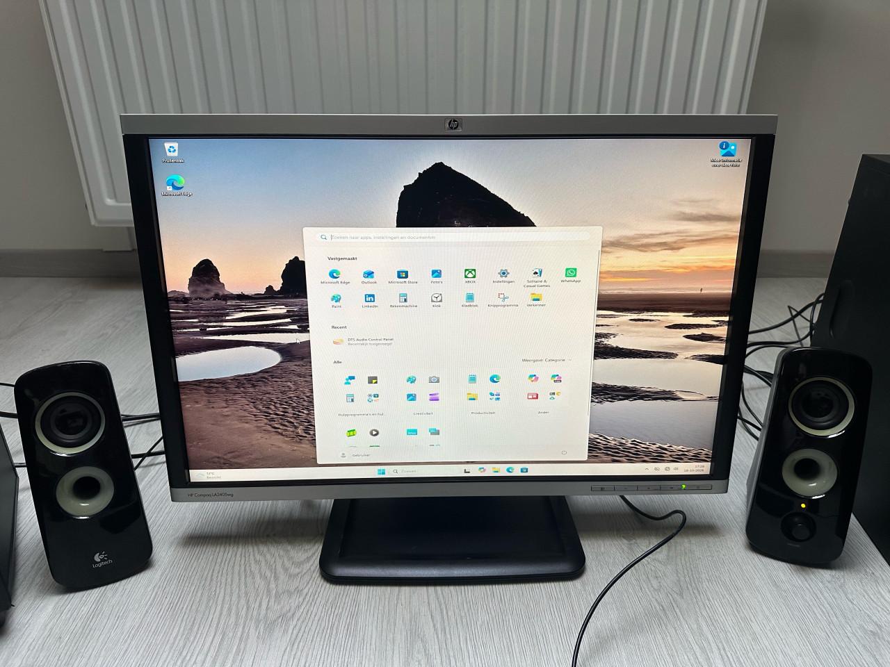 Complete set HP PC / Intel Core i5 / 12GB ram / Windows 11 /