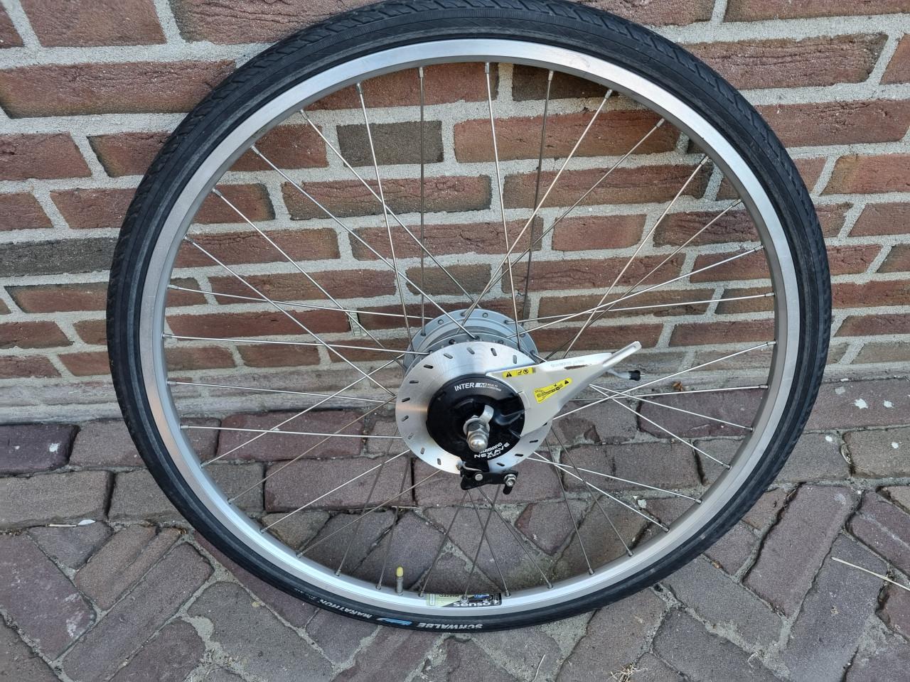 Voorwielmotor Gazelle Innergy met goede Schwalbe band