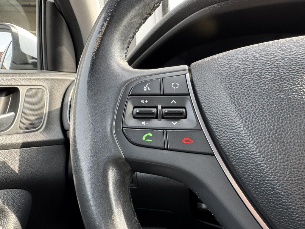 Hyundai I 20 1.2 hp i-motion | airco | cruise control | radio-cd/mp3 speler