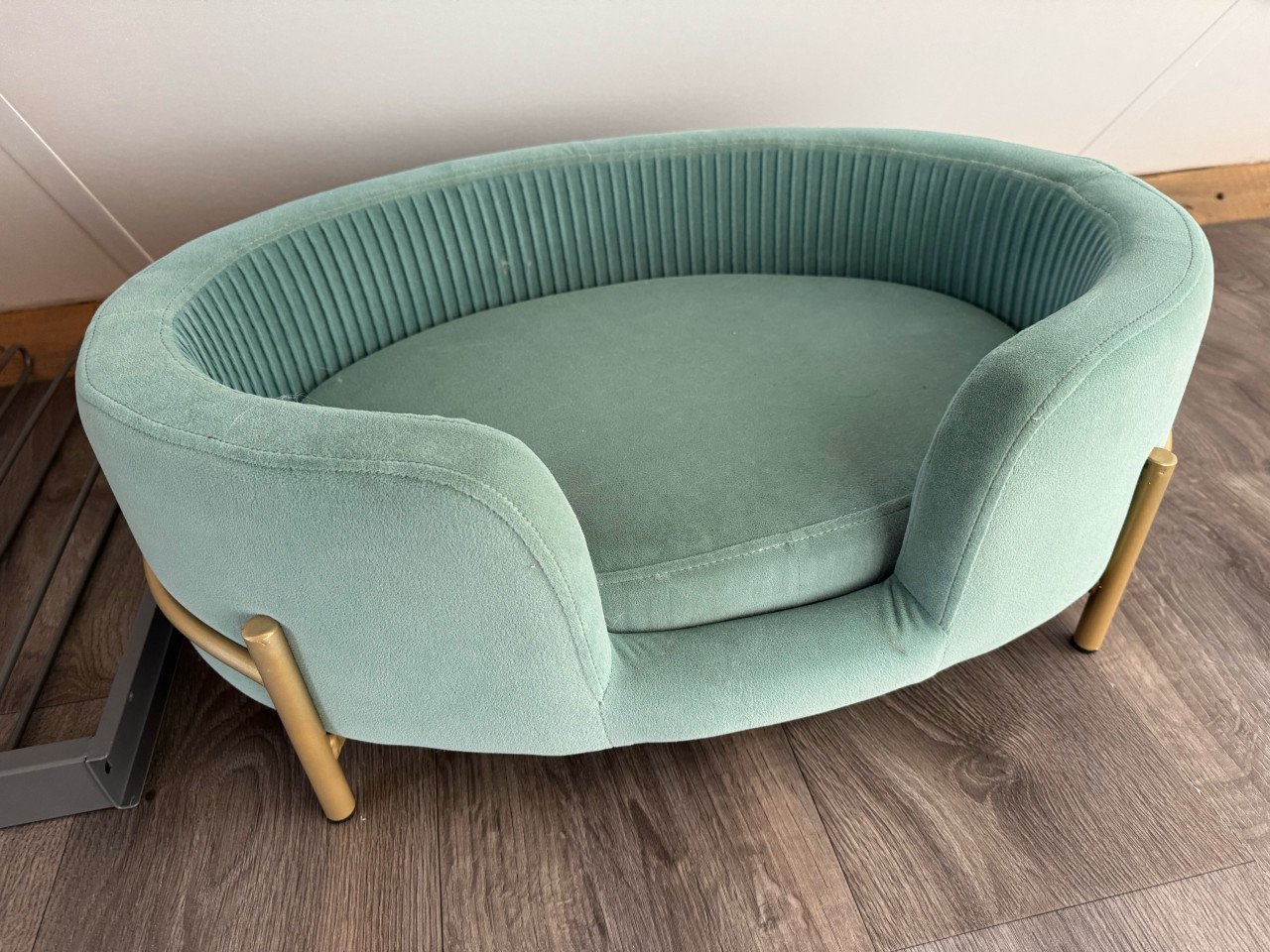 Zgan luxe Sofa Olivia blauw mand hond 64 cm