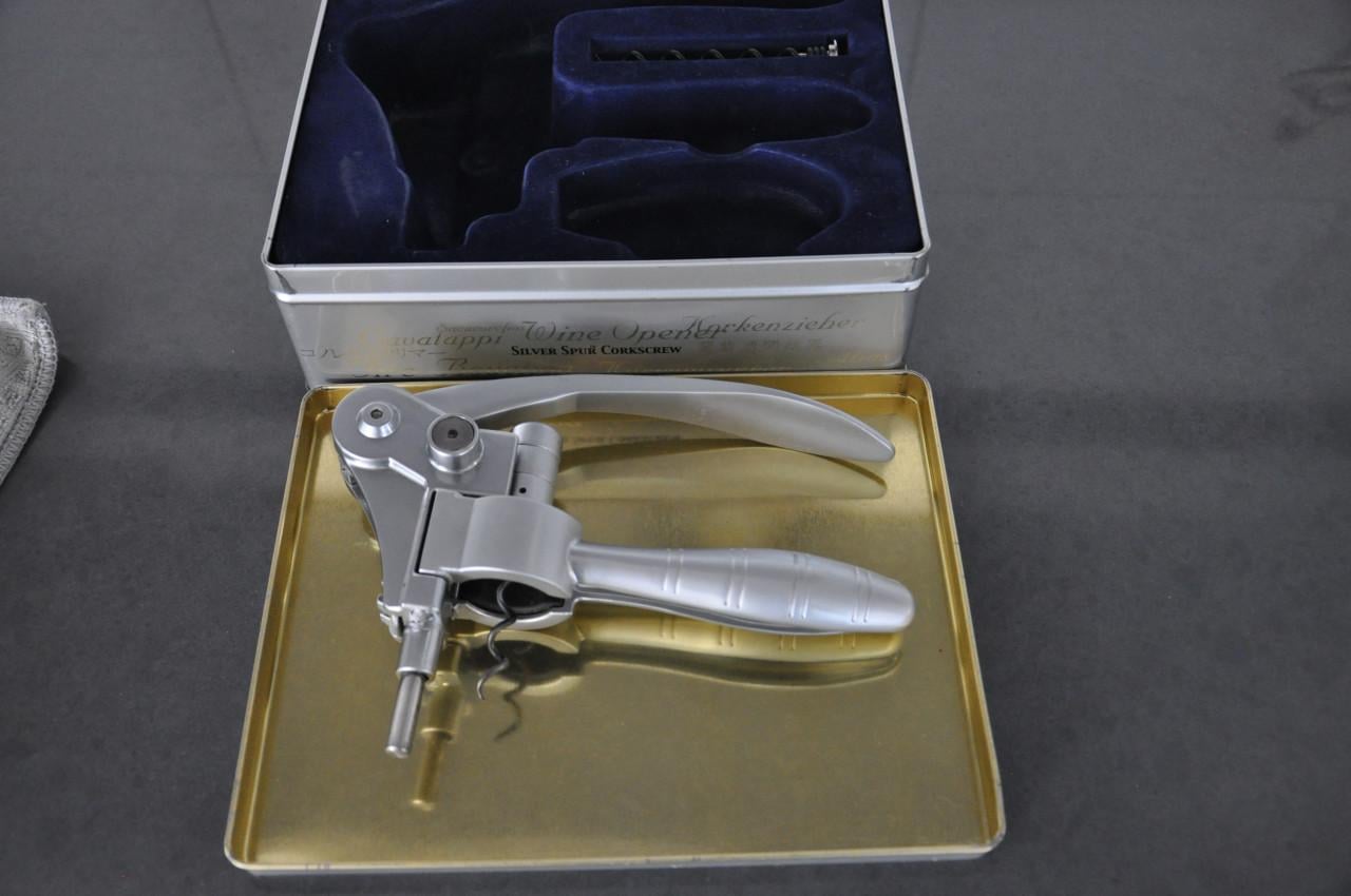 Corkscrew silver spur