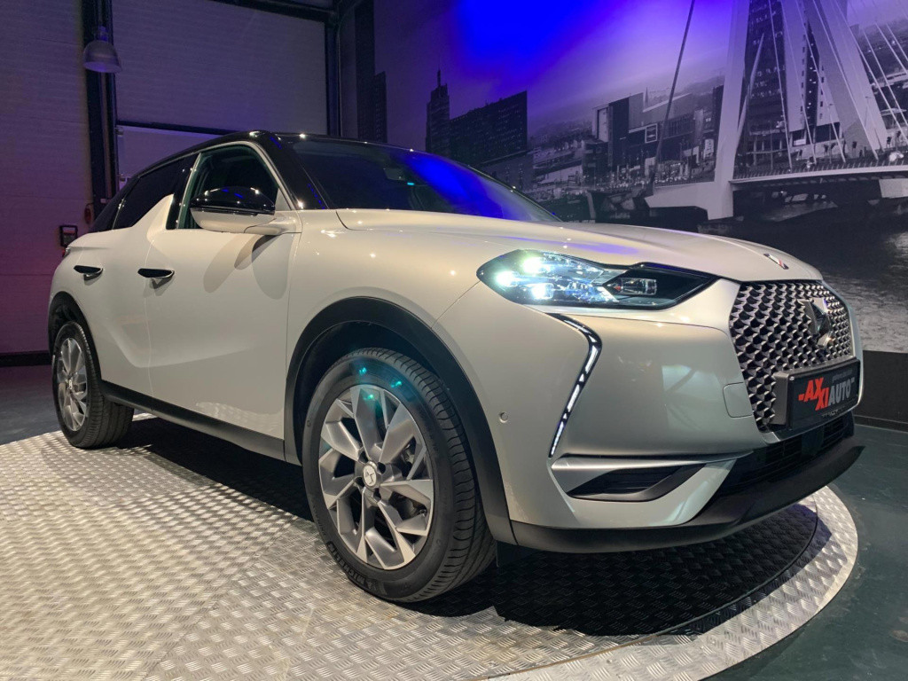 Ds Ds 3 crossback e-tense so chic 50 kwh *leder*appconnect*head-up*camera* 
