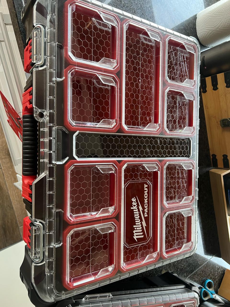 Milwaukee packout
