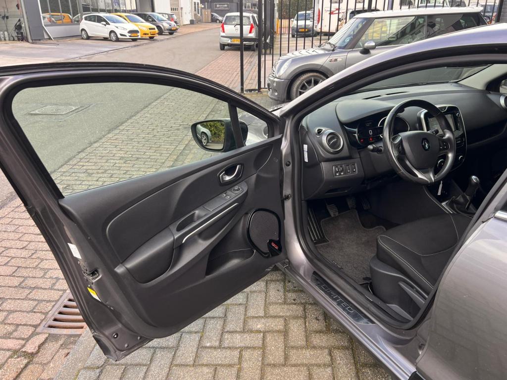 Renault Clio 0.9 tce eco2 limited