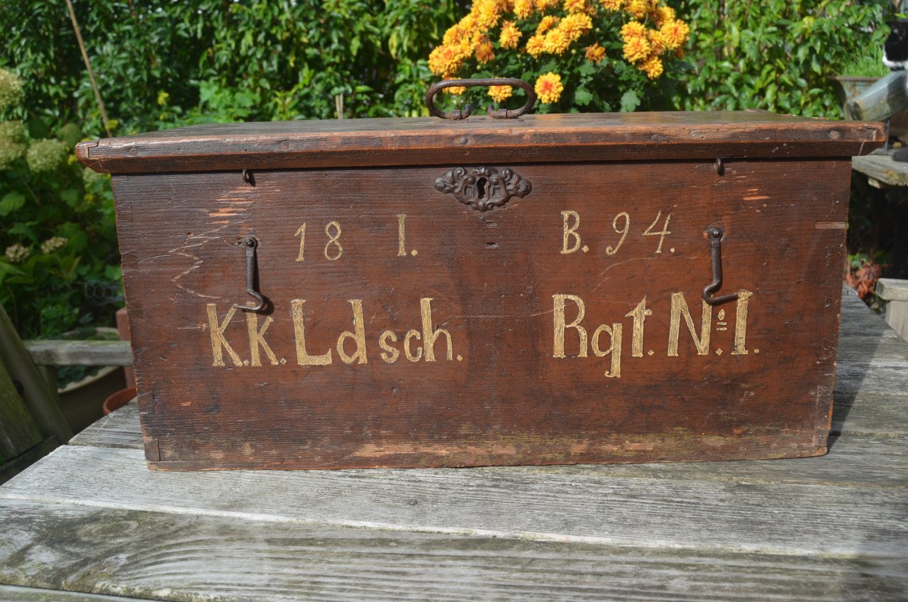 Legerkist Antiek 1894