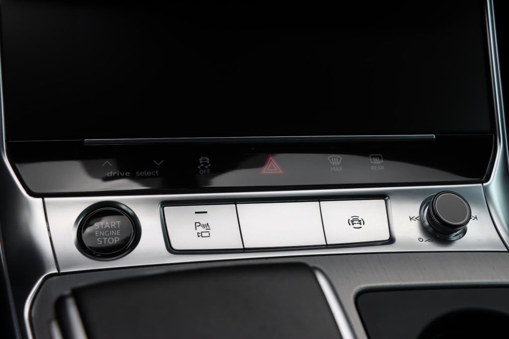 Audi A6 avant 55 tfsi e quattro pro line s competition