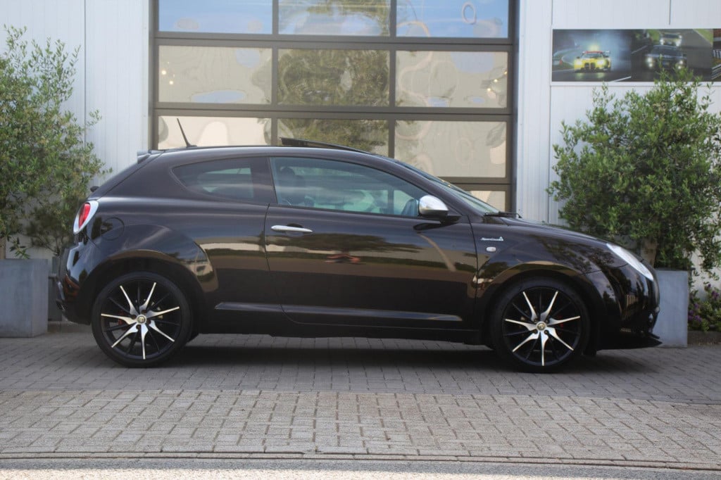 Alfa Romeo MiTo 0.9 twinair sportiva - actieprijs €4.745,- t/m 20 augustus!
