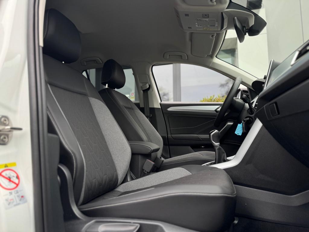 Volkswagen T-roc 1.0 tsi goal edition * stoelverwarming * carplay * camera