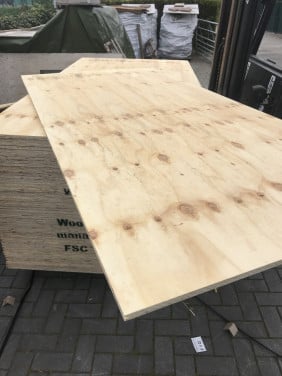 Nieuwe Underlayment platen 18mm mes en groef