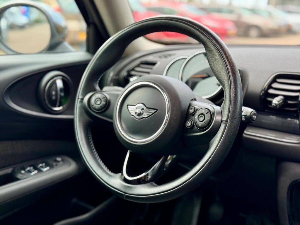 Mini Clubman mini 1.5 one chili - pano - half leer - lm velgen - stoelverwa