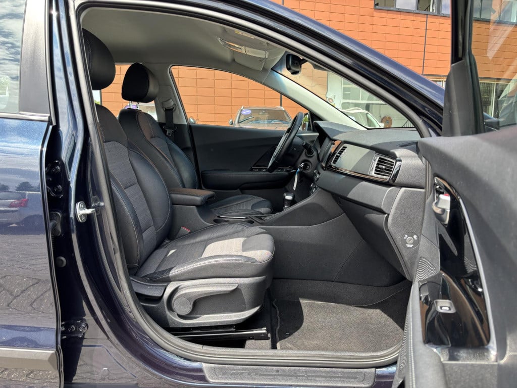 Kia Niro 1.6 gdi hybrid dynamicline | trekhaak | navigatie | camera | apple