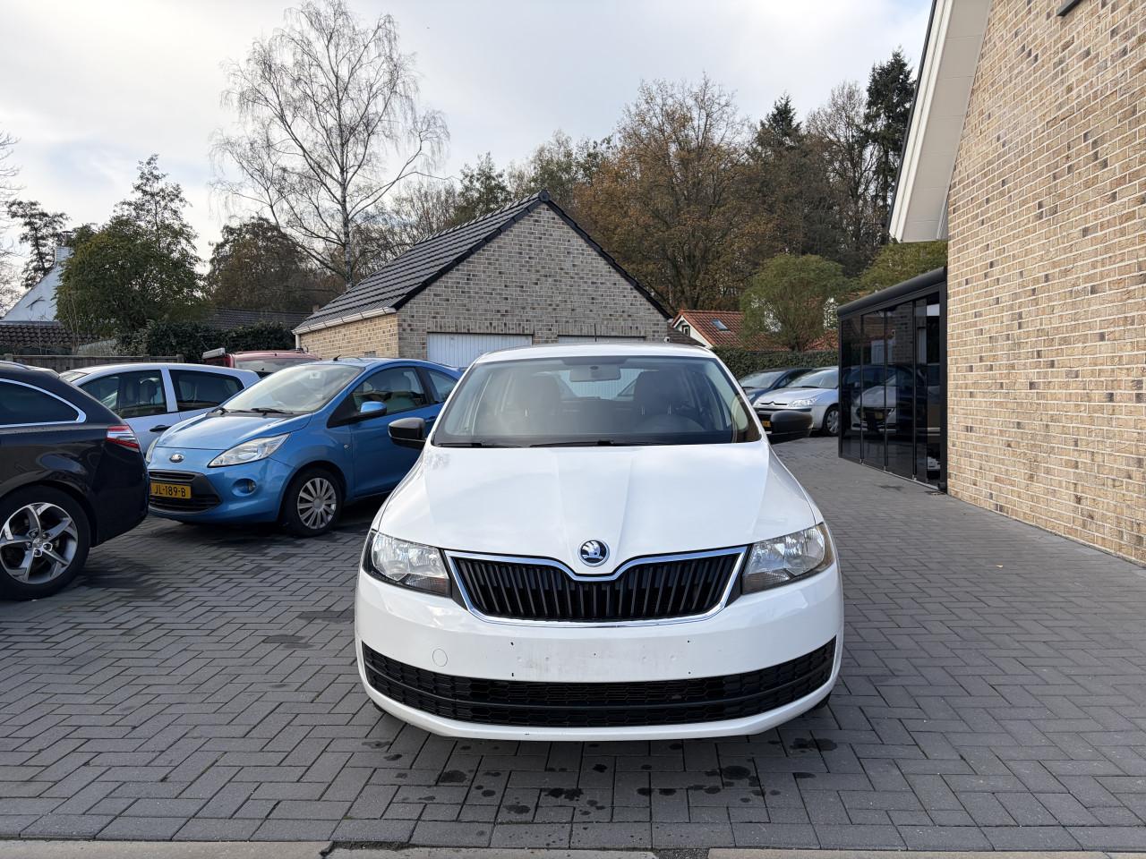 Skoda Rapid 1.2tsi Spaceback Greentech Airco Navigatie
