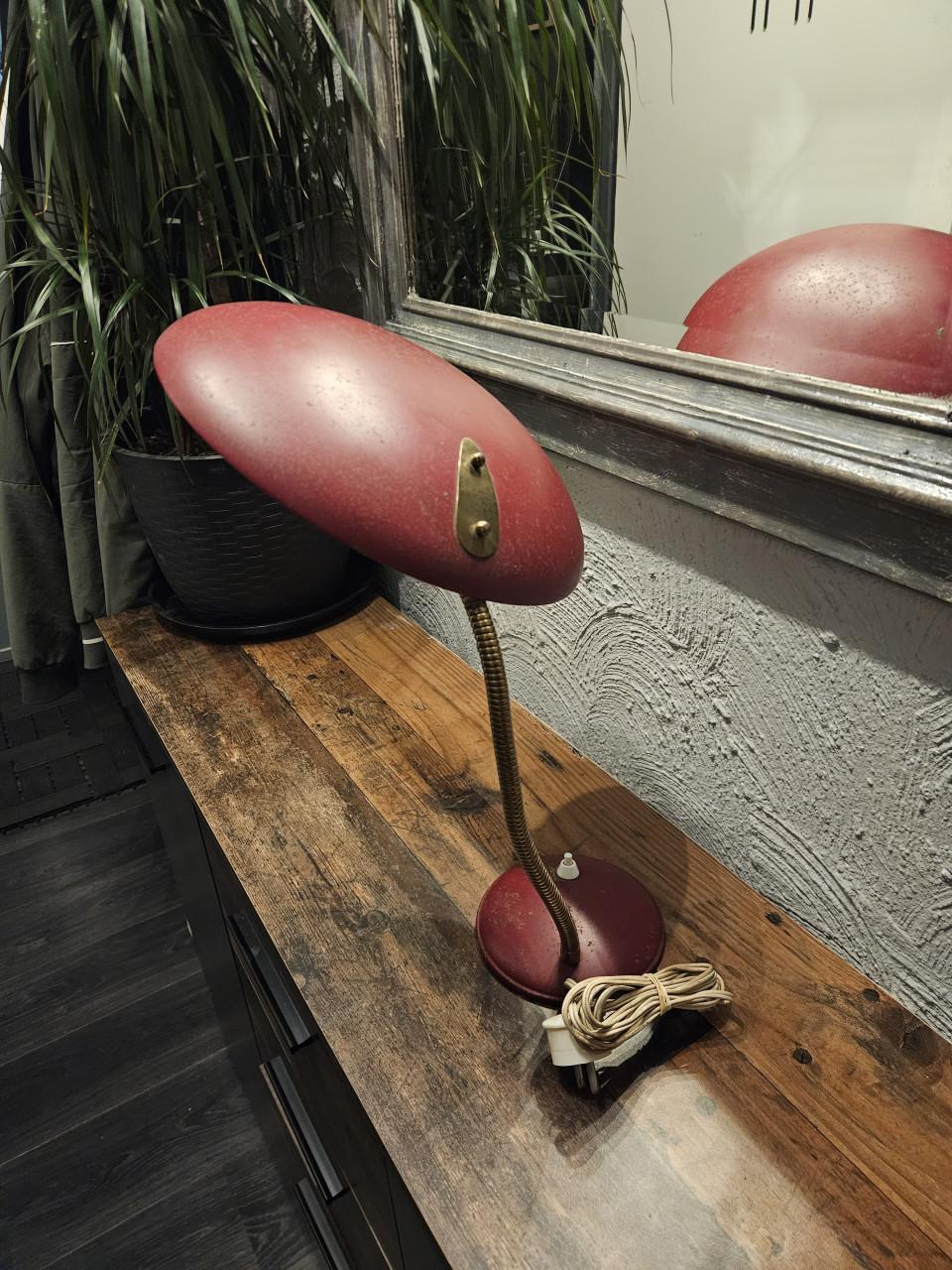 Vintage design bauhaus bureaulamp met flexibele arm - Rood