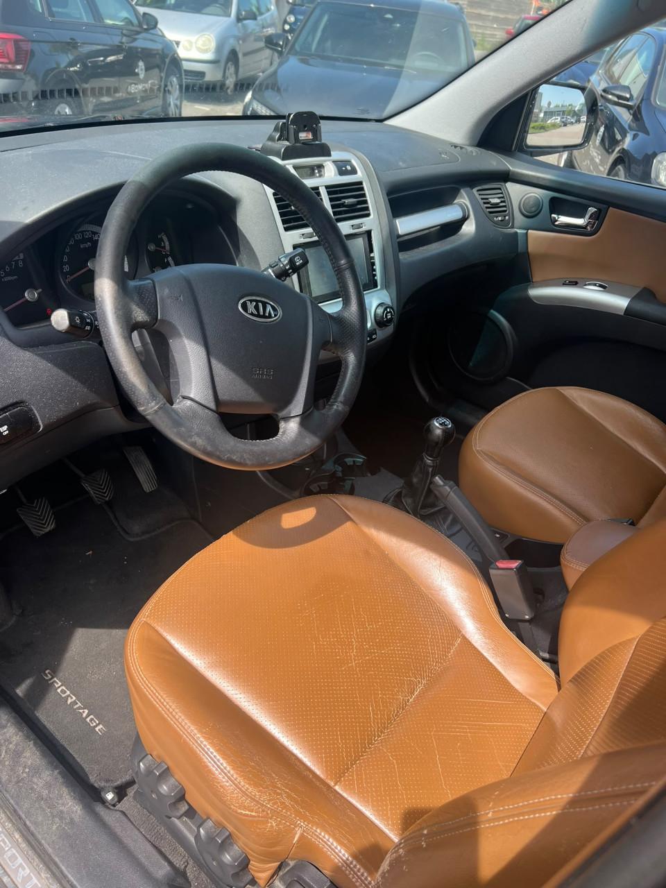 Kia Sportage 2.0 2WD 2008 Zwart | NAP